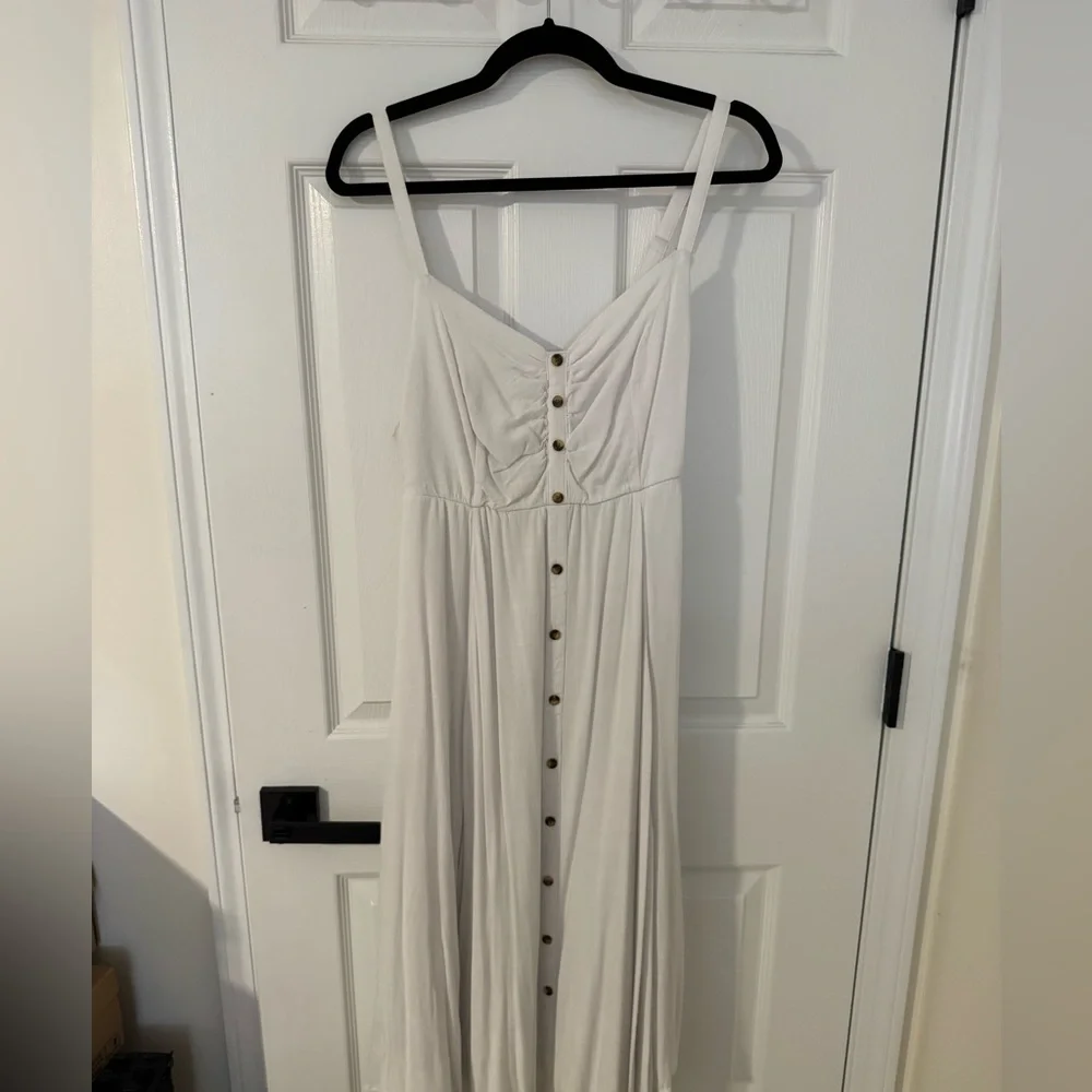 Torrid Midi Textured Woven Button-Front Dress - Picture 2 of 8